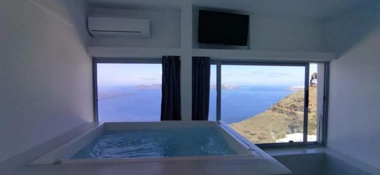 Maximilian Caldera Suites Fira (Santorini) Exterior foto